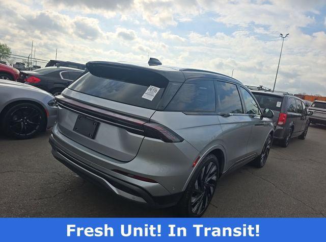 used 2024 Lincoln Nautilus car