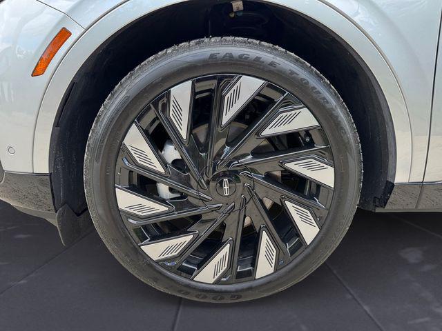 used 2024 Lincoln Nautilus car, priced at $47,348