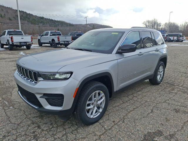 new 2025 Jeep Grand Cherokee car, priced at $41,665