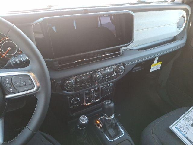 new 2026 Jeep Wrangler car, priced at $53,918