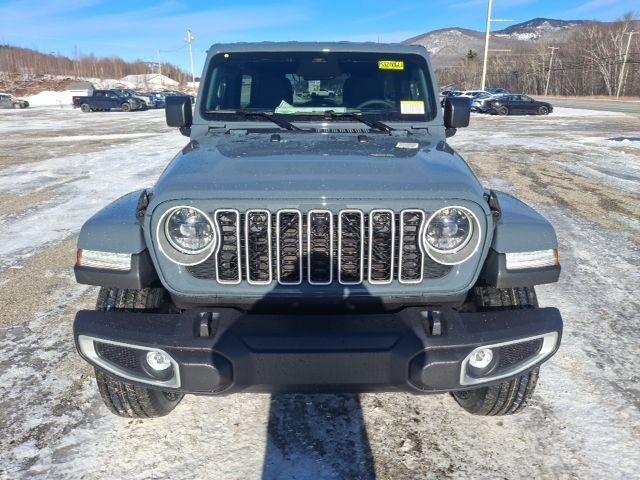 new 2026 Jeep Wrangler car, priced at $53,918