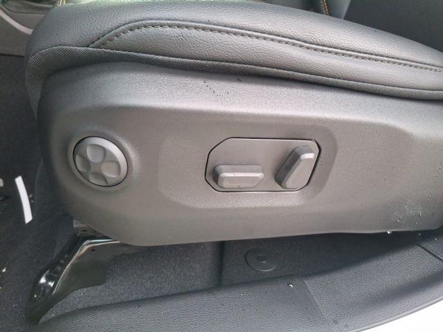 new 2026 Jeep Wrangler car, priced at $54,826