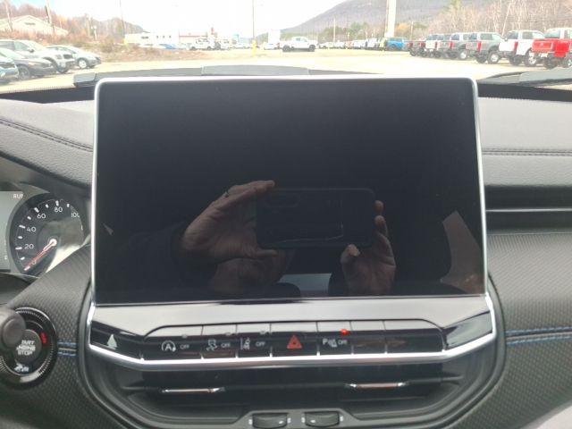 new 2026 Jeep Compass car, priced at $33,920