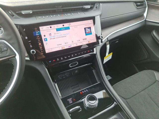 new 2026 Jeep Grand Cherokee car, priced at $48,859