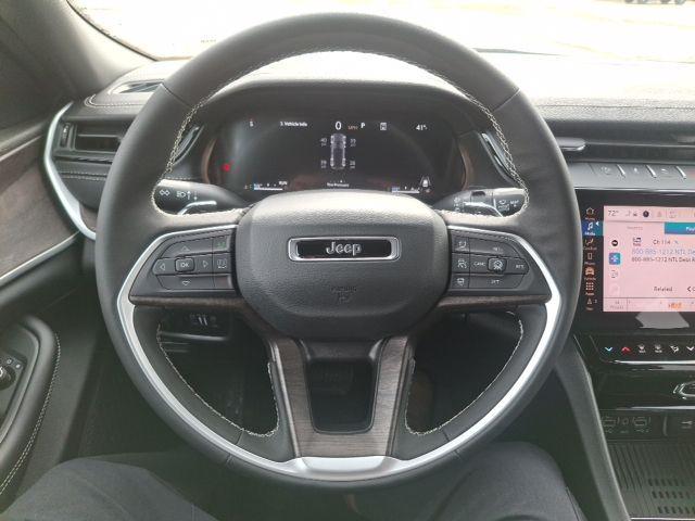 new 2026 Jeep Grand Cherokee car, priced at $48,859