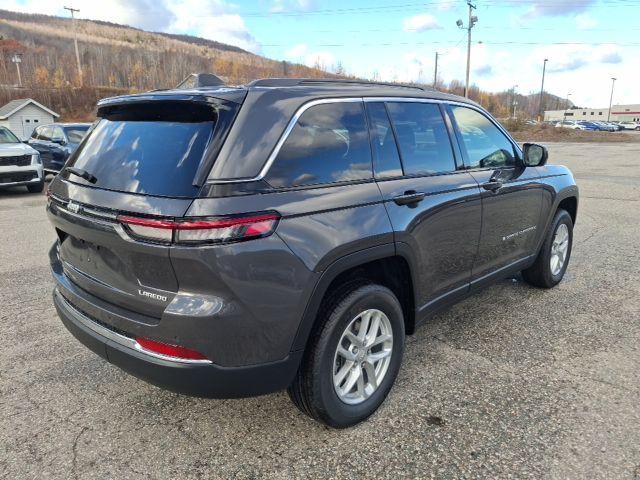new 2025 Jeep Grand Cherokee car, priced at $41,665