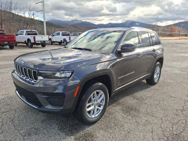 new 2025 Jeep Grand Cherokee car, priced at $41,665