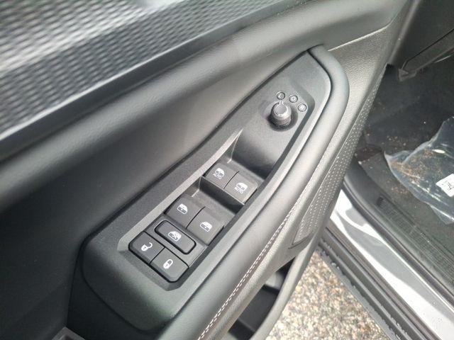 new 2025 Jeep Grand Cherokee car, priced at $41,665