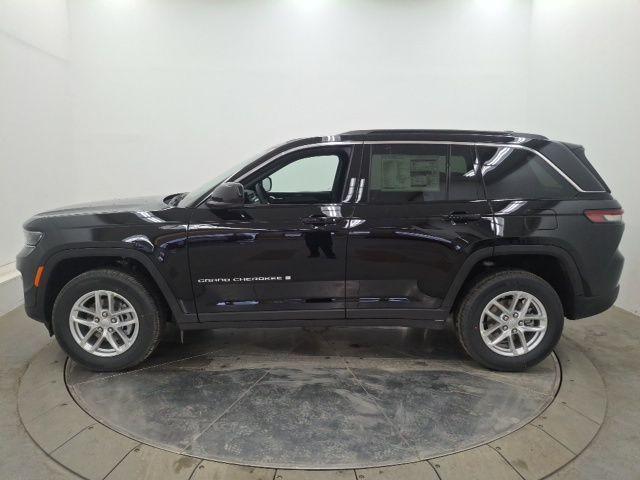 new 2026 Jeep Grand Cherokee car, priced at $46,300