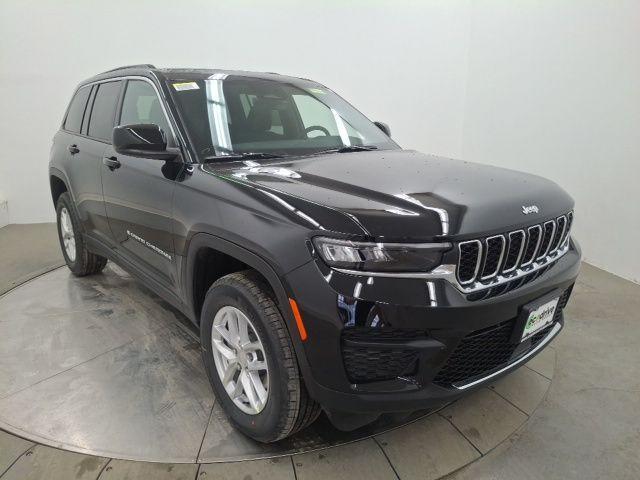 new 2026 Jeep Grand Cherokee car, priced at $46,300