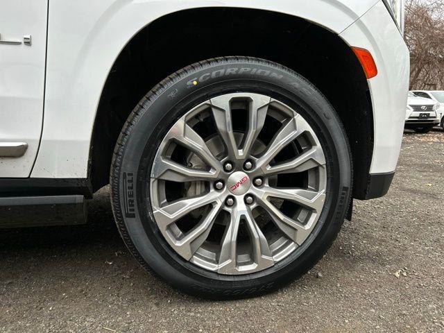 used 2021 GMC Yukon car, priced at $48,341