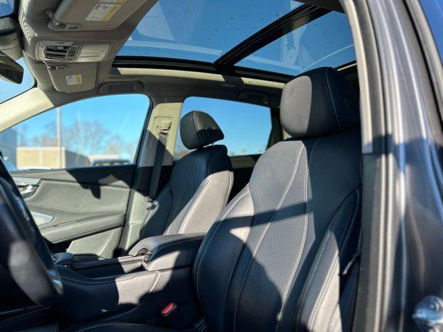 used 2024 Acura RDX car, priced at $34,094