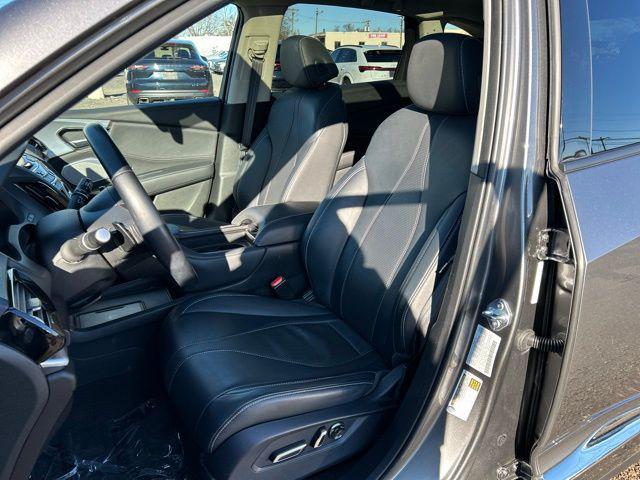 used 2024 Acura RDX car, priced at $34,094