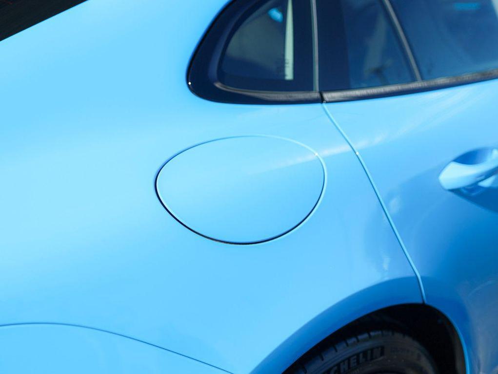 new 2025 Porsche Panamera car, priced at $156,685