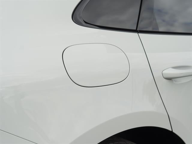 new 2025 Porsche Macan car, priced at $78,625