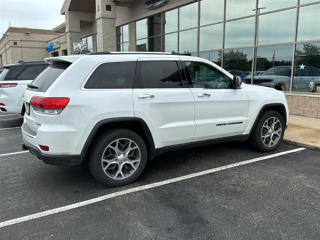used 2019 Jeep Grand Cherokee car, priced at $18,999