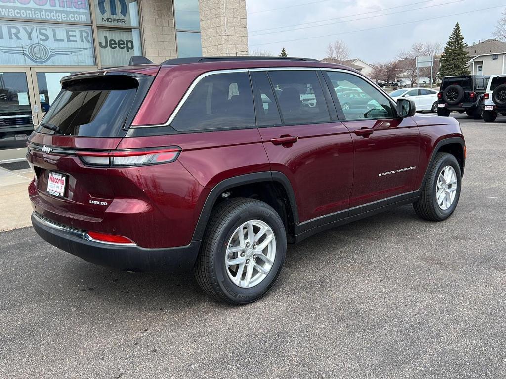 new 2026 Jeep Grand Cherokee car, priced at $38,424