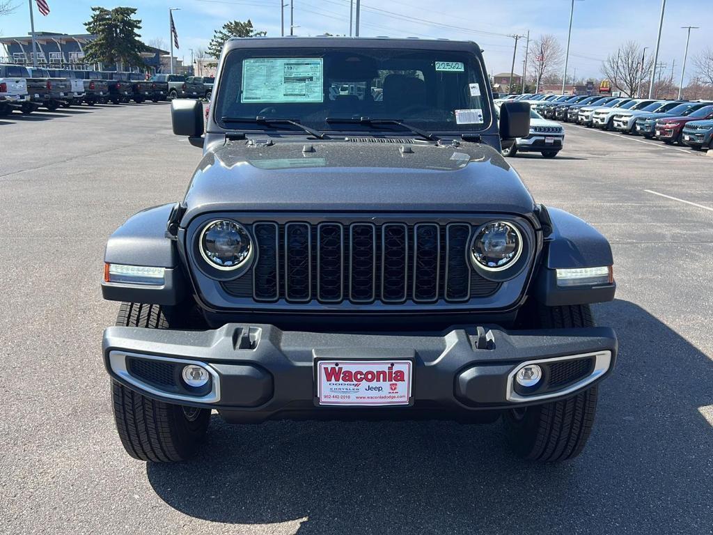 new 2026 Jeep Gladiator car, priced at $46,848
