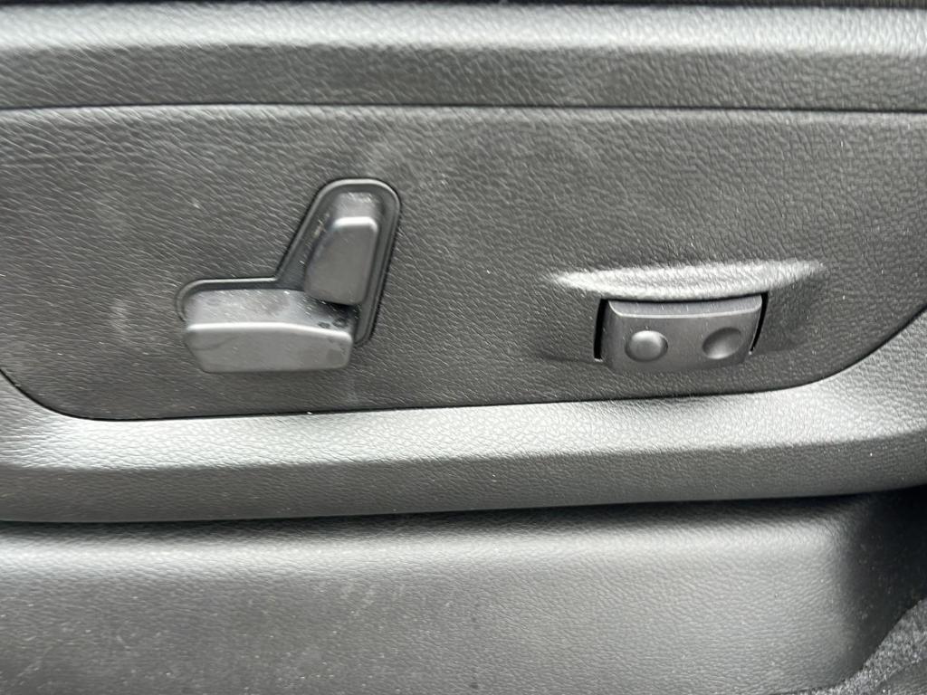 new 2025 Ram 2500 car, priced at $64,339