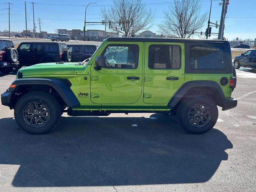 new 2026 Jeep Wrangler car, priced at $46,198
