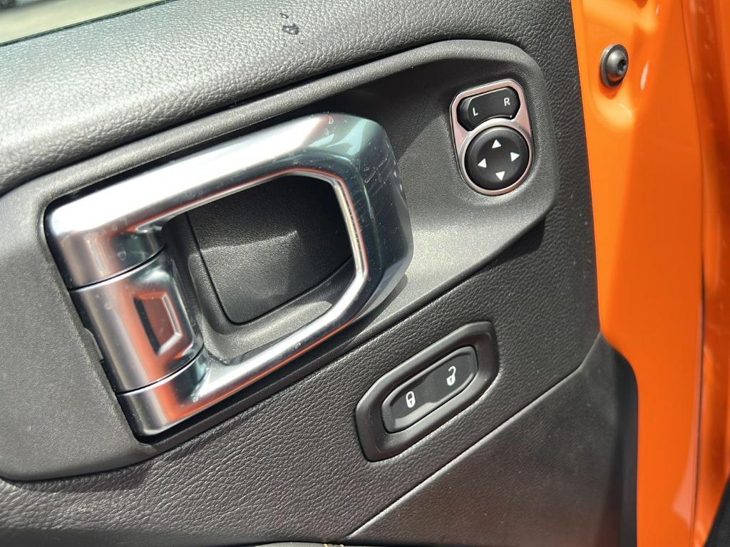 new 2025 Jeep Wrangler car, priced at $50,868