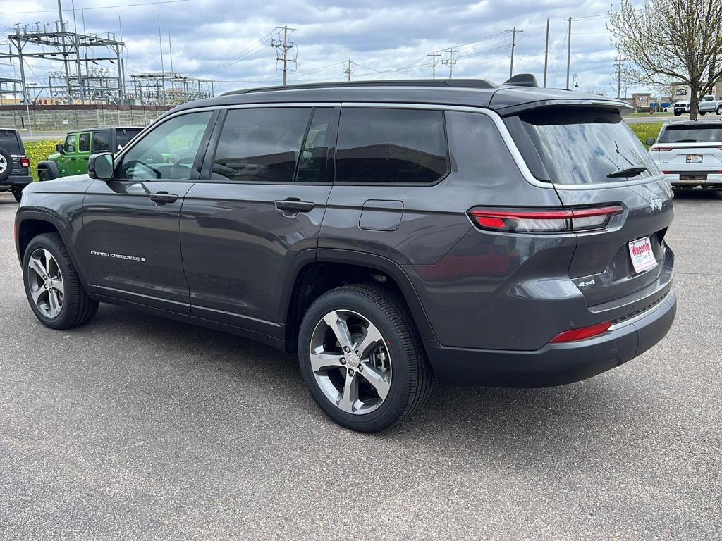 new 2026 Jeep Grand Cherokee L car, priced at $43,819