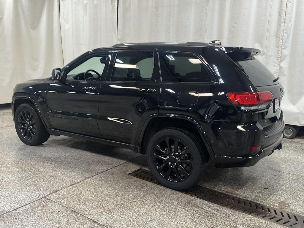 used 2020 Jeep Grand Cherokee car, priced at $20,379