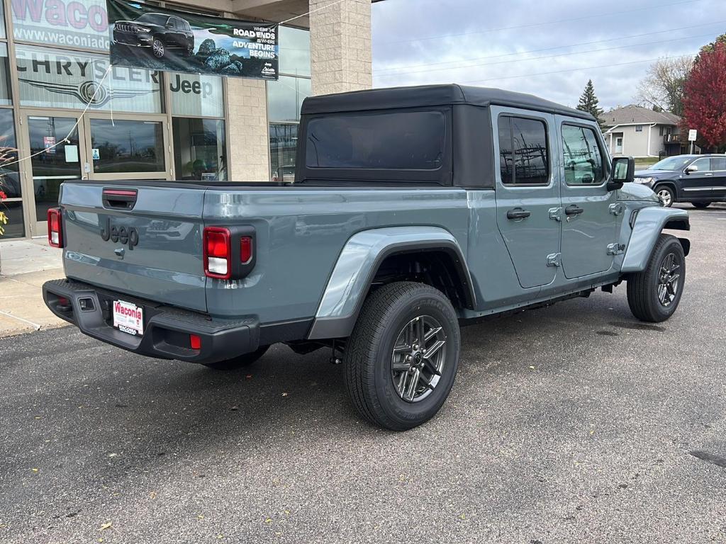 new 2025 Jeep Gladiator car, priced at $40,421