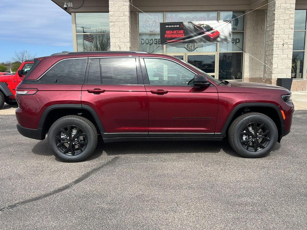 new 2026 Jeep Grand Cherokee car, priced at $43,138