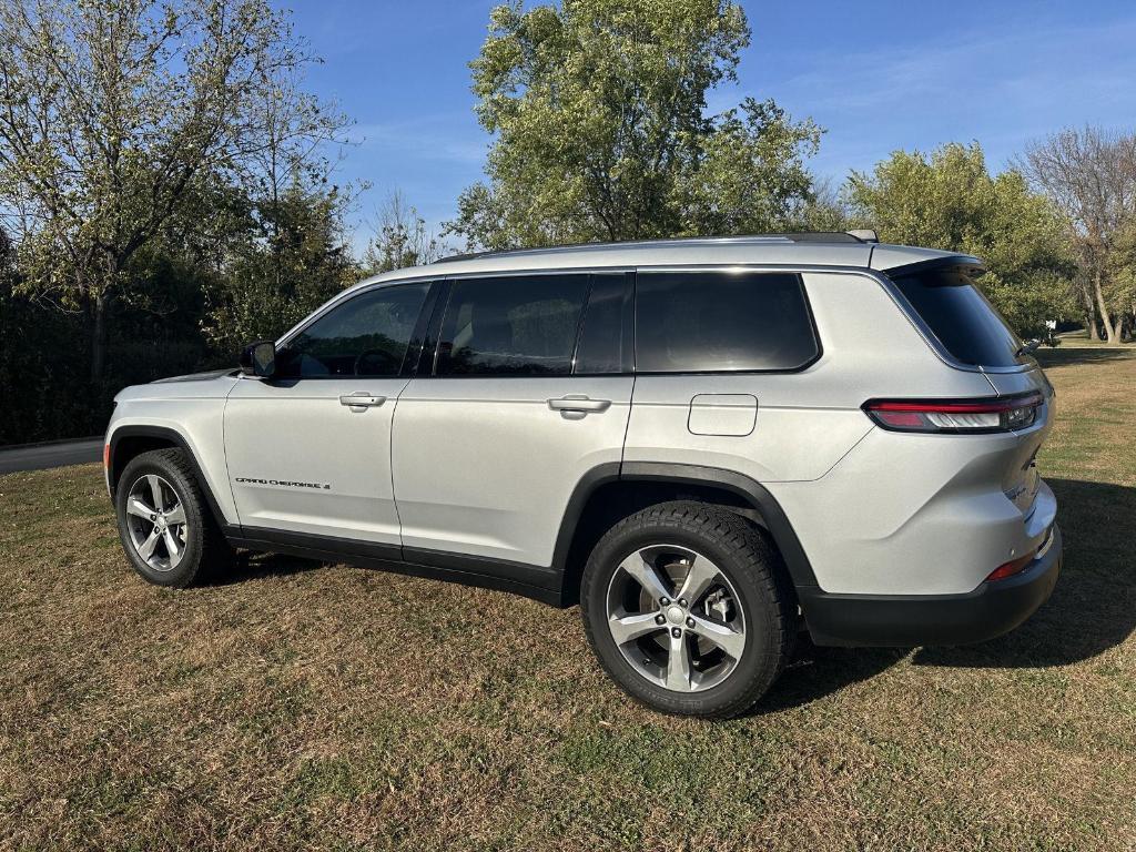 used 2022 Jeep Grand Cherokee L car, priced at $21,988