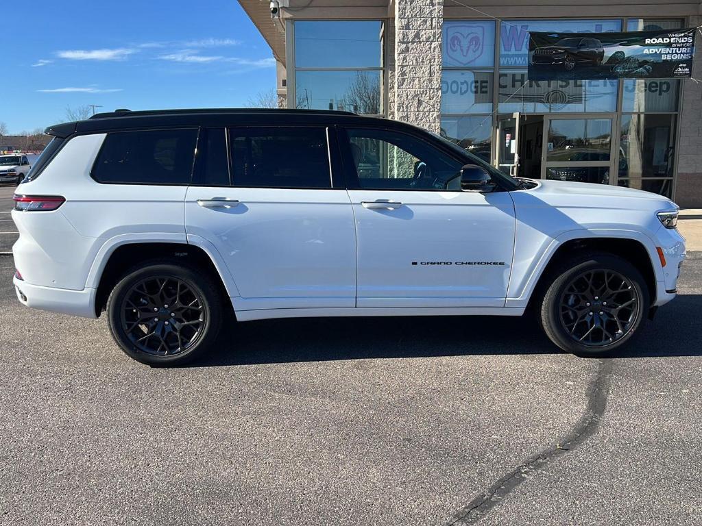 new 2025 Jeep Grand Cherokee L car, priced at $56,841