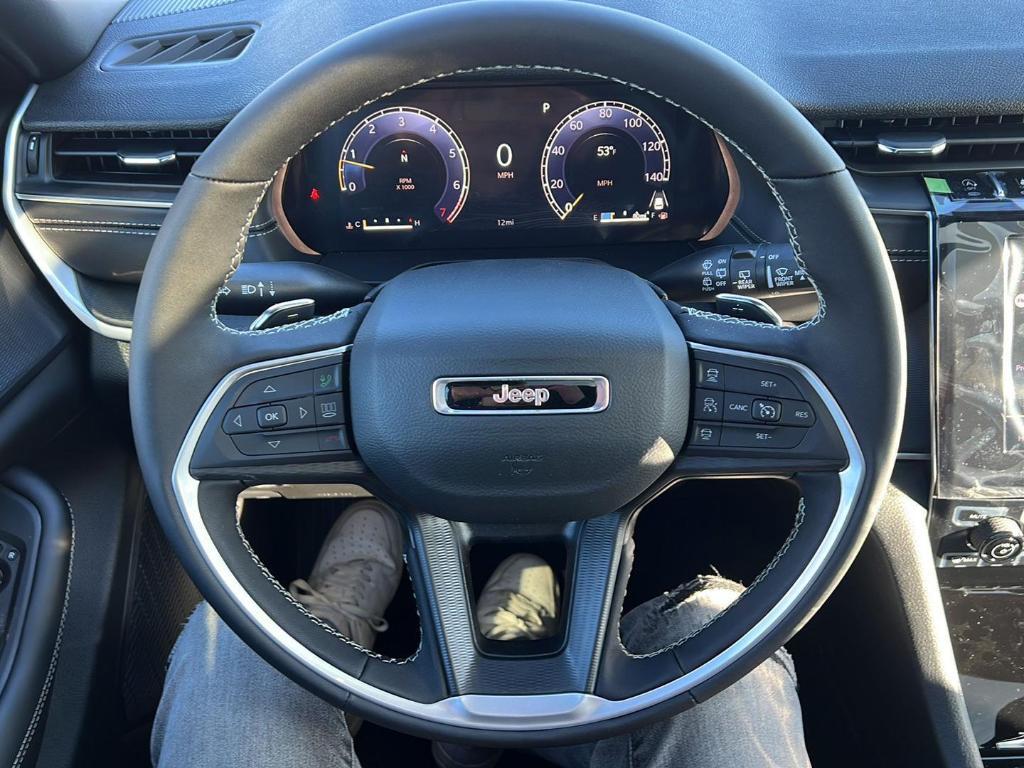 new 2025 Jeep Grand Cherokee car, priced at $39,961