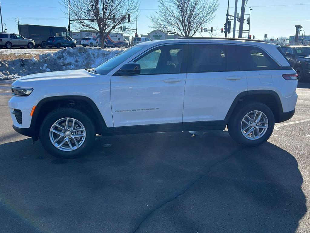 new 2025 Jeep Grand Cherokee car, priced at $39,961