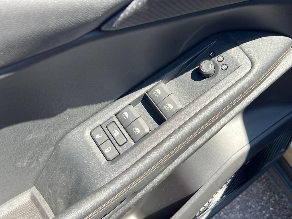 new 2026 Jeep Cherokee car, priced at $41,612