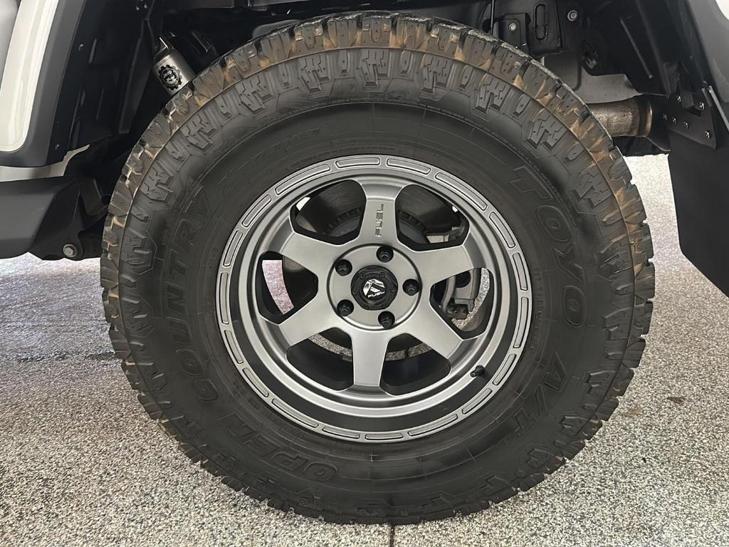used 2021 Jeep Gladiator car, priced at $37,999