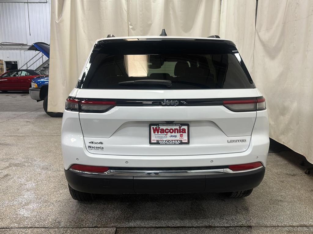 used 2023 Jeep Grand Cherokee car, priced at $32,999