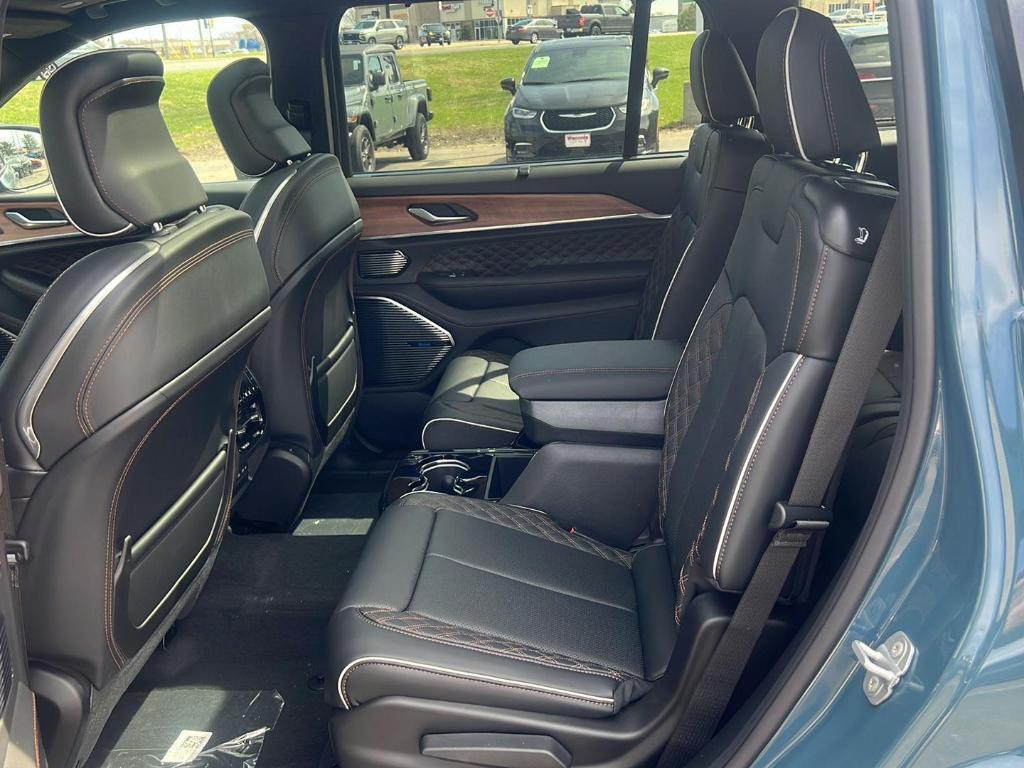new 2026 Jeep Grand Cherokee L car, priced at $60,442