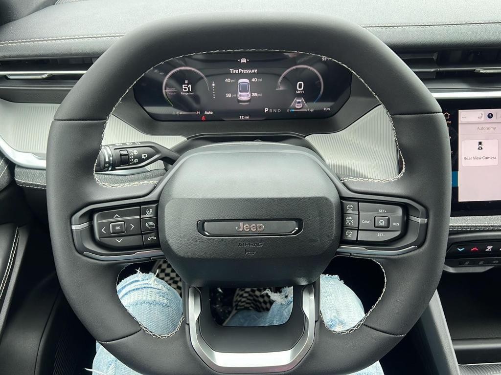 new 2026 Jeep Cherokee car, priced at $35,315