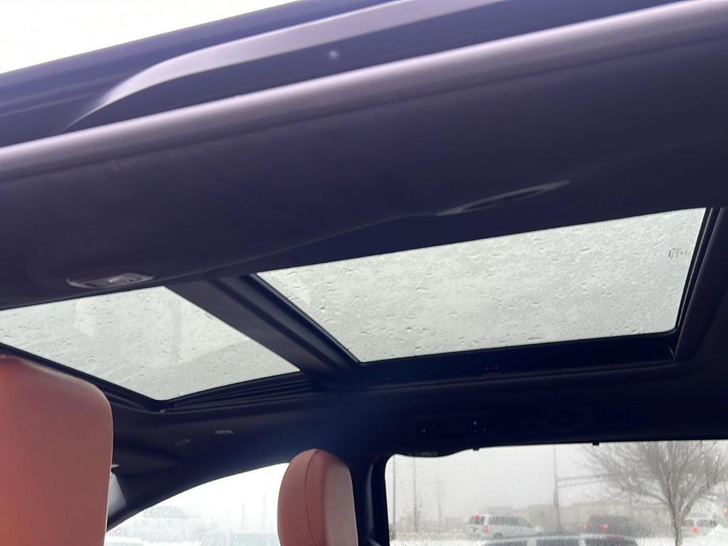 new 2026 Chrysler Pacifica car, priced at $55,420