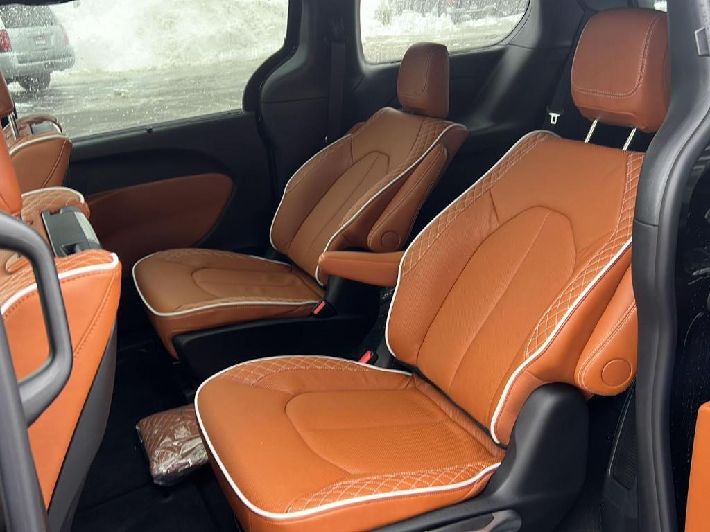 new 2026 Chrysler Pacifica car, priced at $55,420