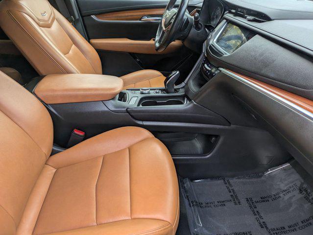 used 2021 Cadillac XT5 car, priced at $23,829