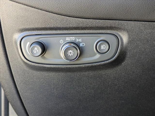 used 2018 Chevrolet Equinox car, priced at $17,273