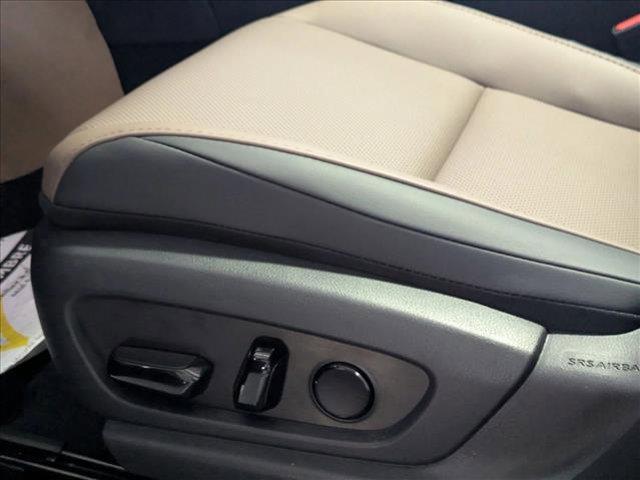 new 2025 Lexus ES 350 car, priced at $46,035