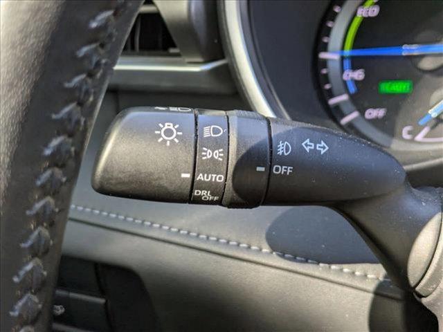 used 2020 Toyota Highlander Hybrid car, priced at $28,361