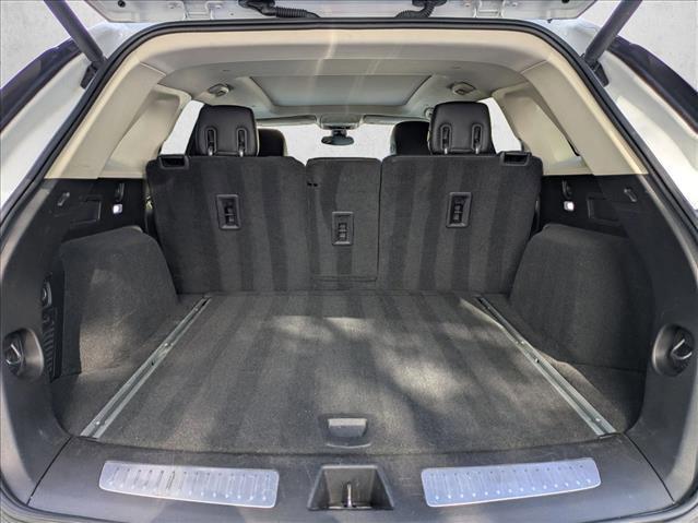 used 2019 Cadillac XT5 car, priced at $17,451