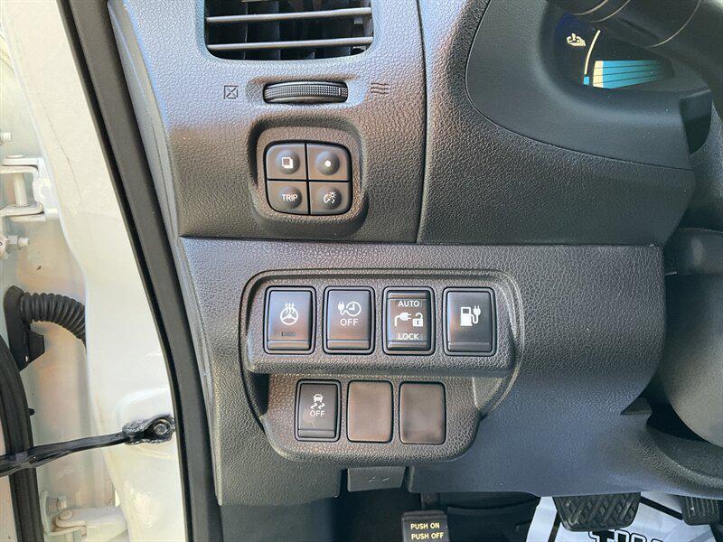 used 2014 Nissan Leaf car, priced at $4,950