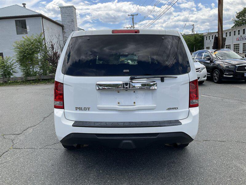 used 2015 Honda Pilot car, priced at $10,495