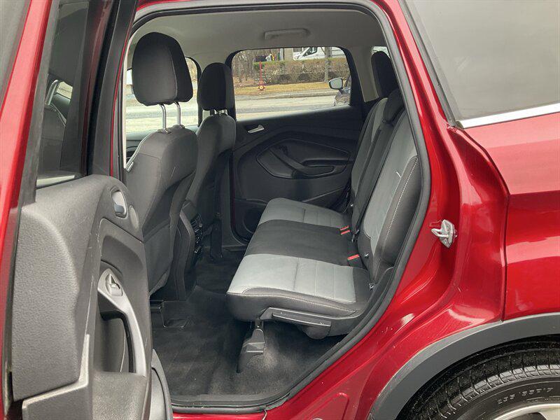 used 2014 Ford Escape car, priced at $5,495