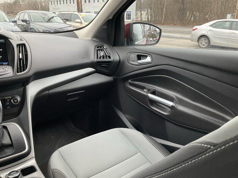 used 2014 Ford Escape car, priced at $5,495