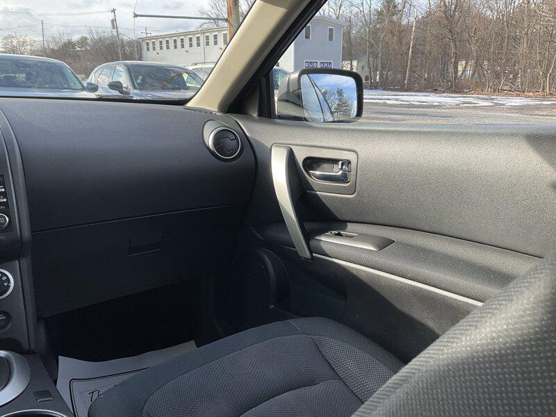 used 2015 Nissan Rogue Select car, priced at $6,995